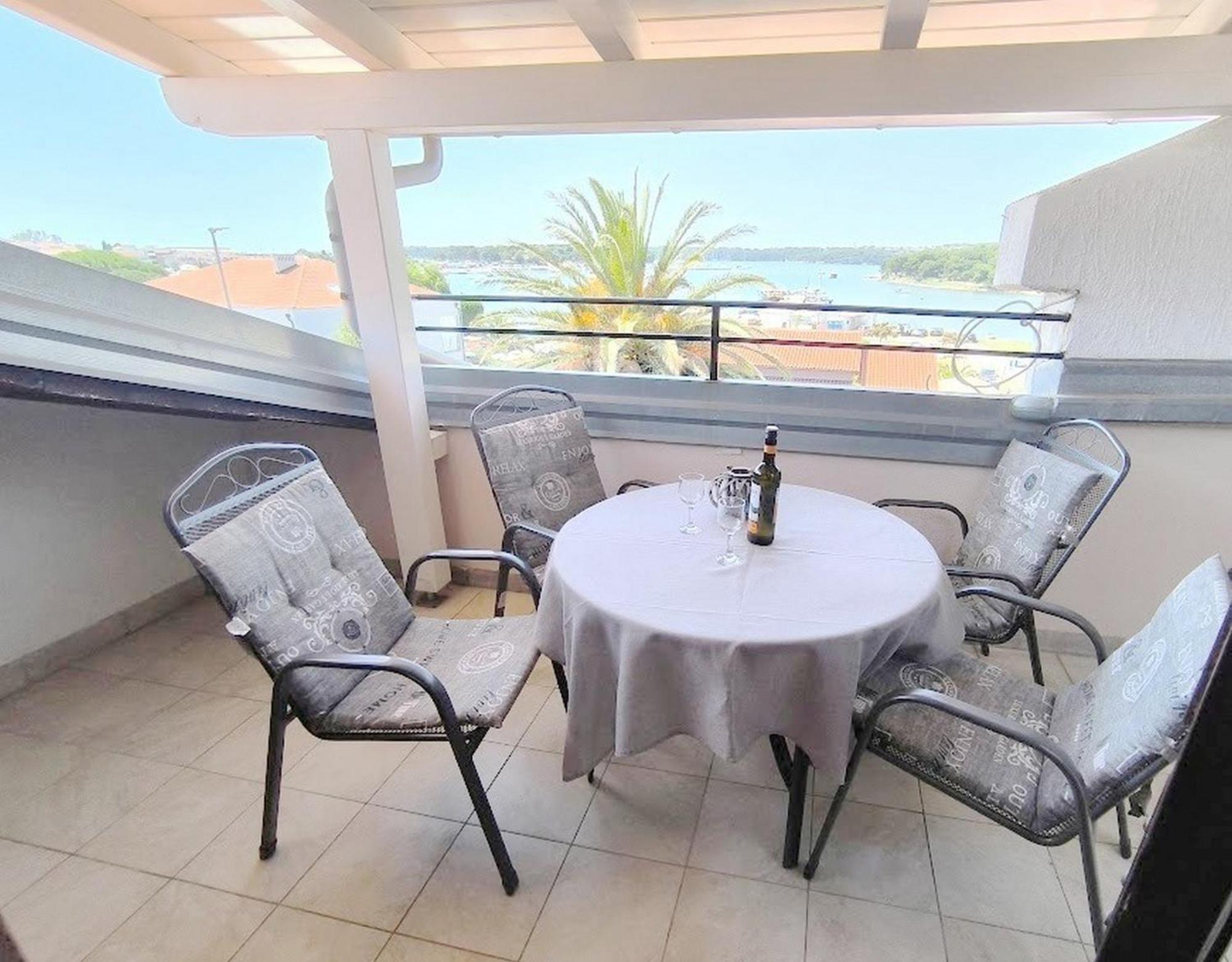 Apartments&Rooms Porto de Mar Medulin Exterior foto