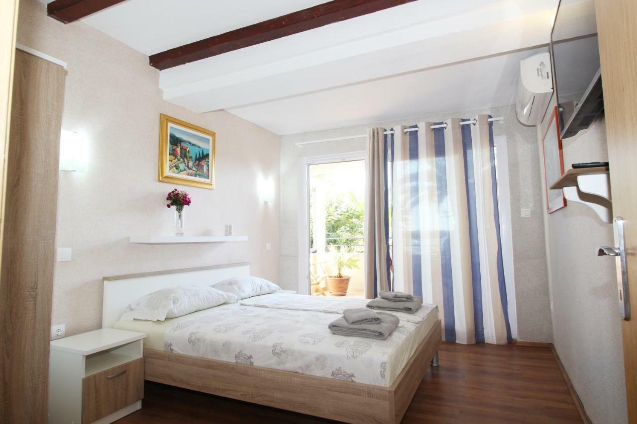 Apartments&Rooms Porto de Mar Medulin Exterior foto
